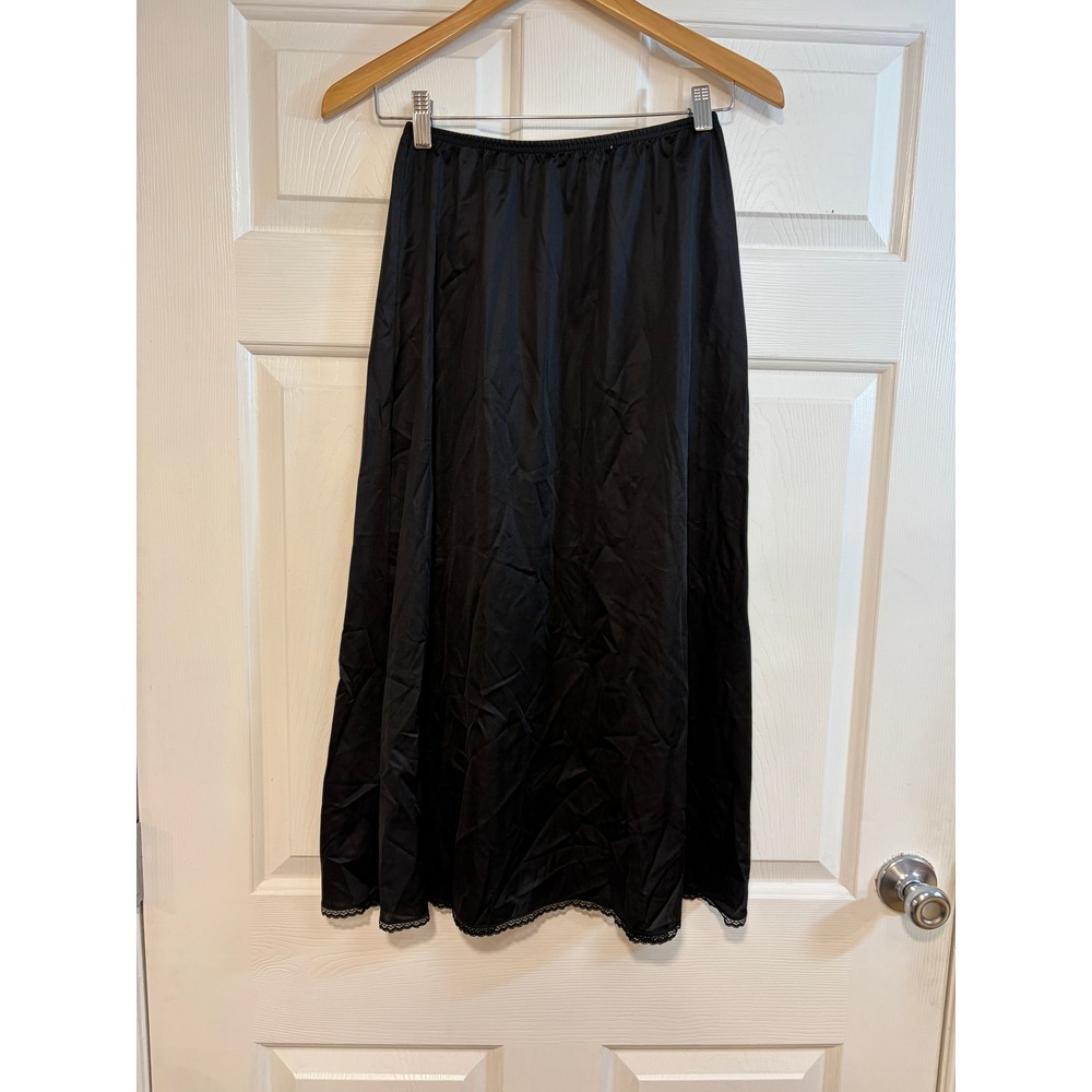 Vanity Fair Vintage Black Nylon Half Slip Lace Trim Midi Long Layer Size‎ S 32